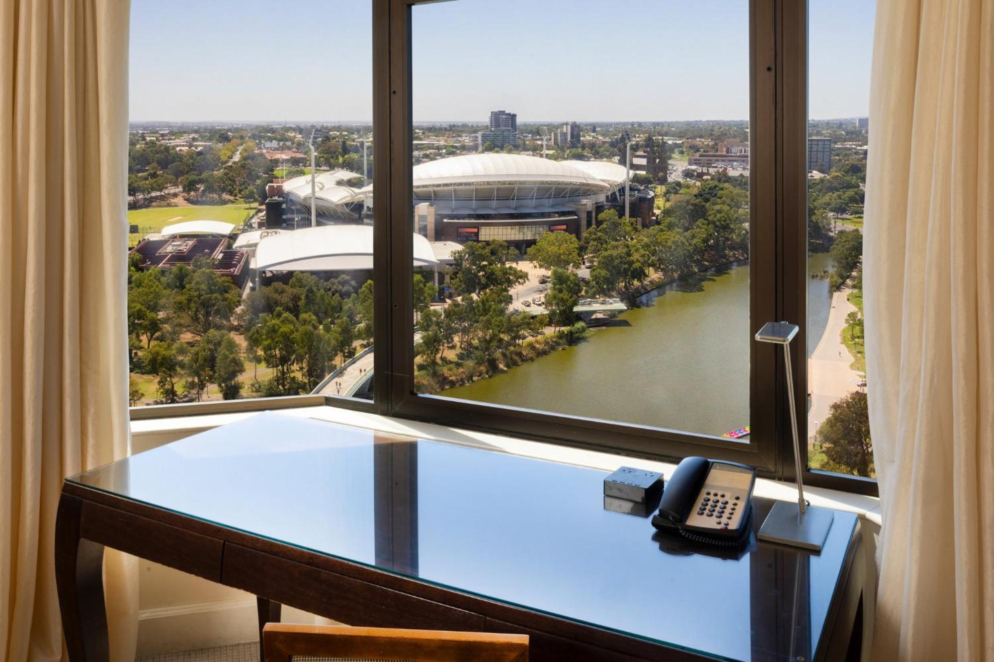 InterContinental Adelaide, an IHG hotel Exterior foto